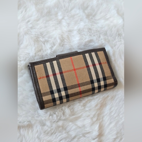 Burberry Tan and Brown Checkered Key Case - Picture 2 of 14